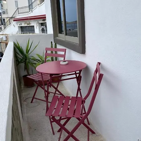 A Sea View Maisonette Right On The Waters Edge. St. Paul's Bay